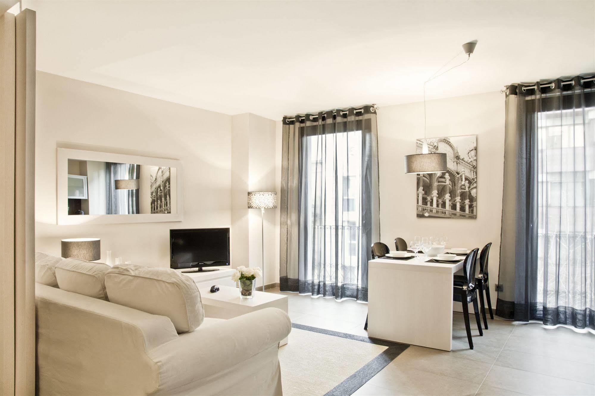 ברצלונה Up Suites Bcn מראה חיצוני תמונה