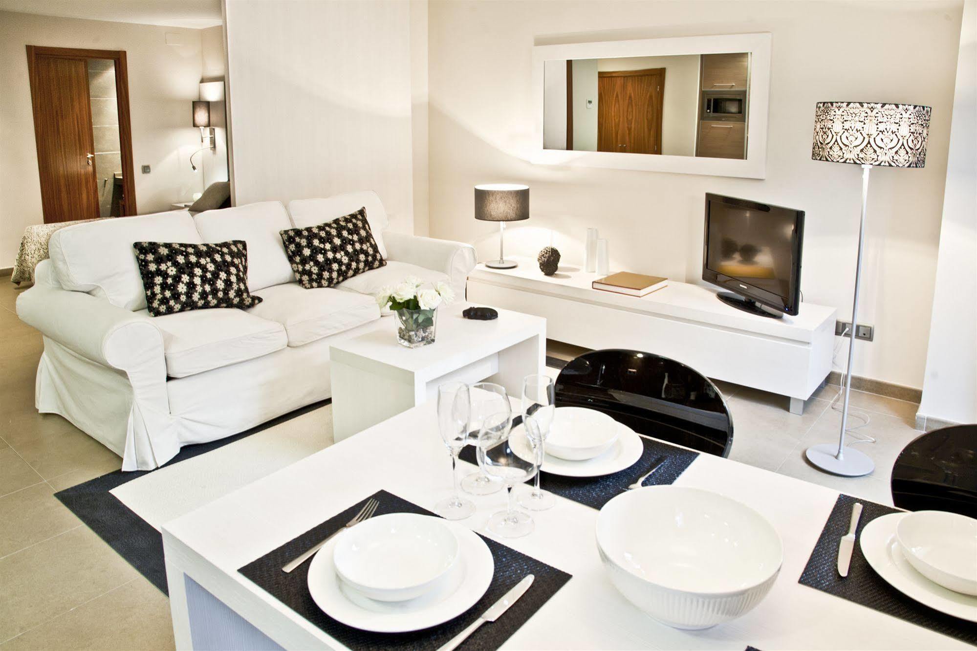 ברצלונה Up Suites Bcn מראה חיצוני תמונה